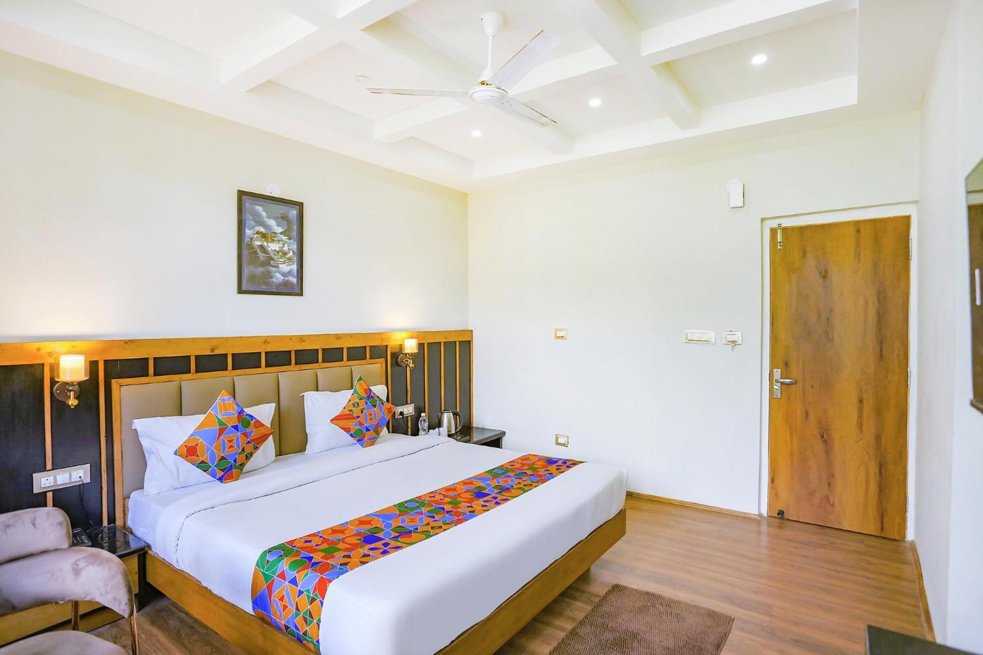 FabHotel Spex Hills Manāli Exterior foto
