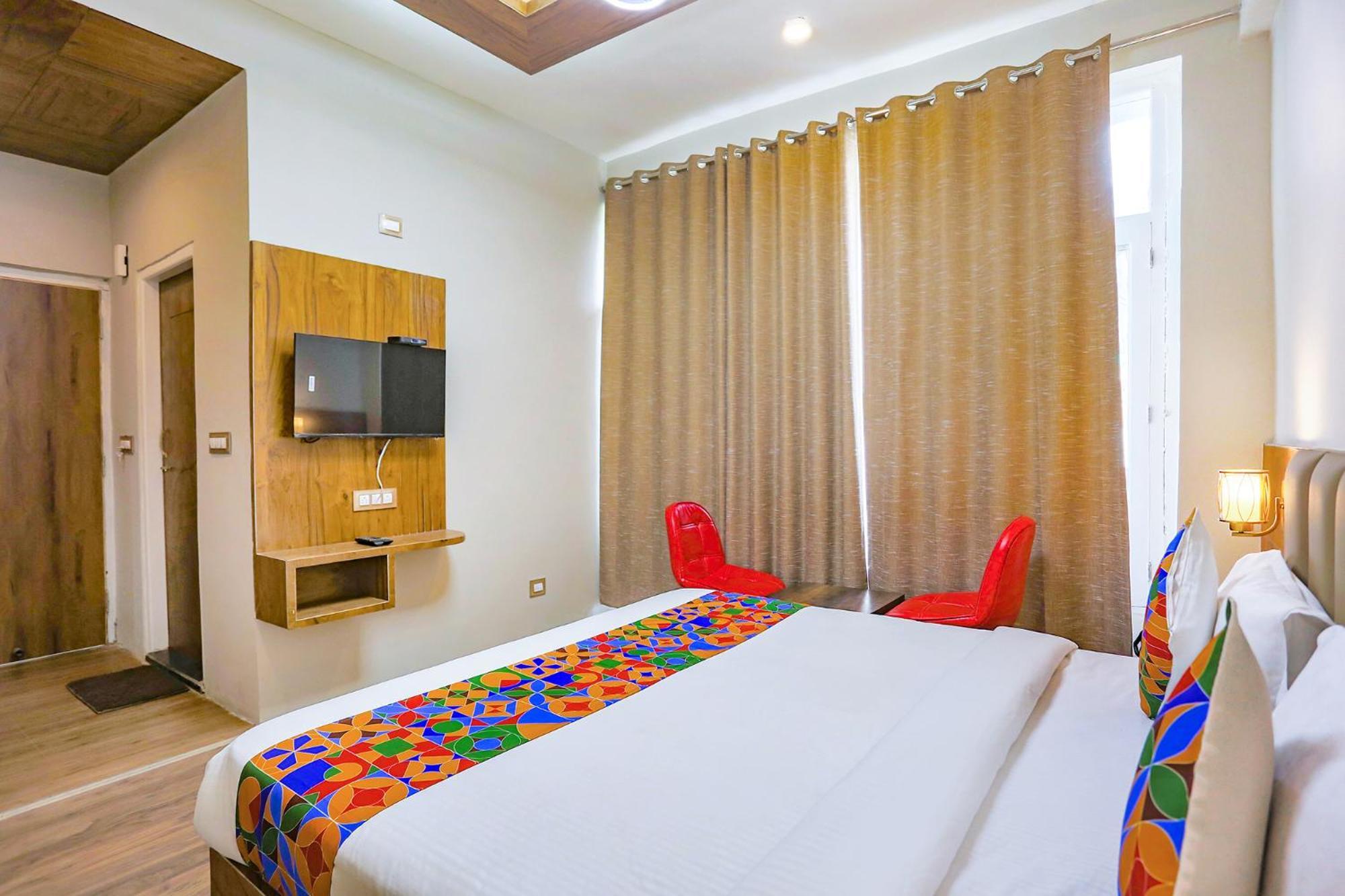 FabHotel Spex Hills Manāli Exterior foto